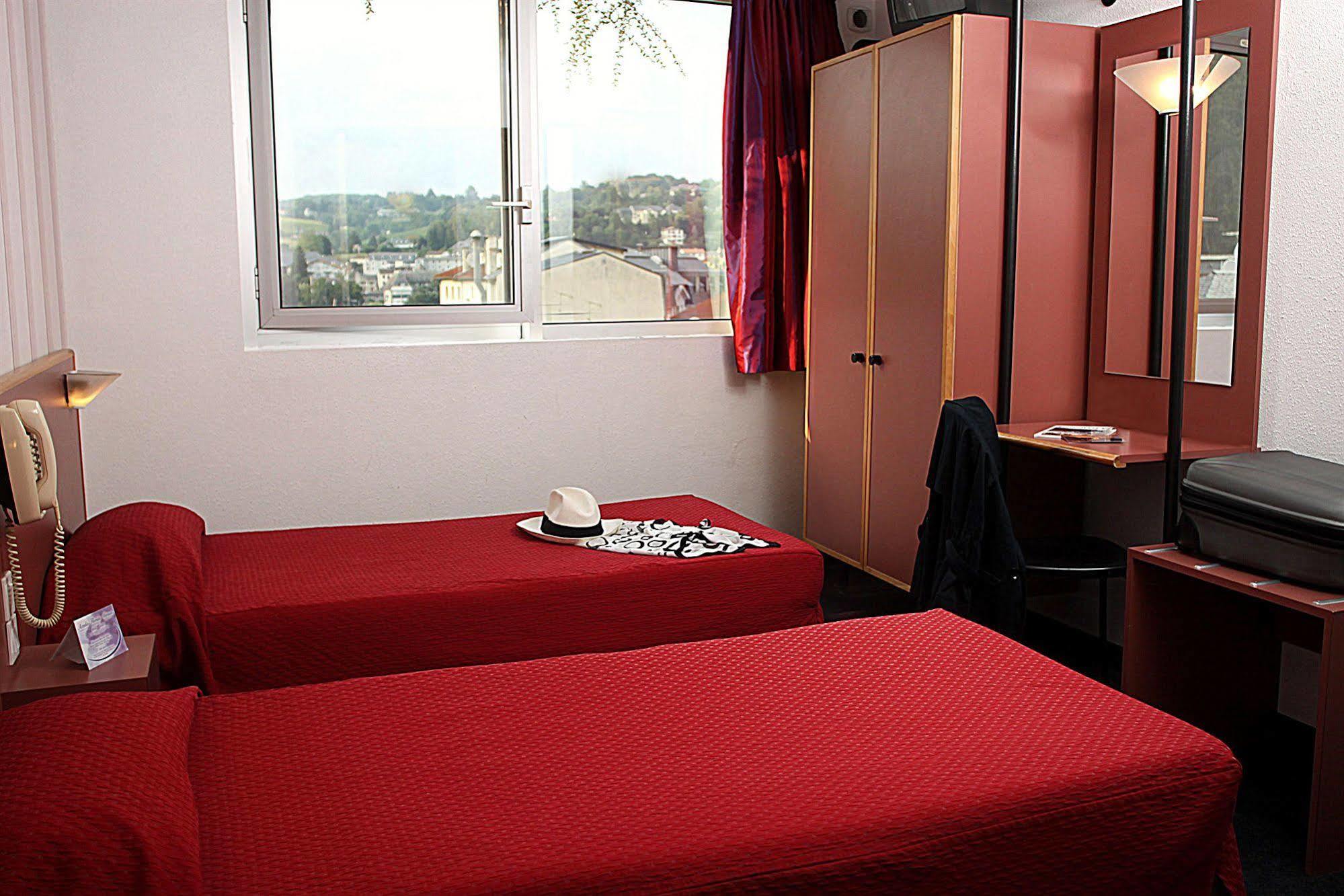 Hotel Acadia Lourdes Ngoại thất bức ảnh